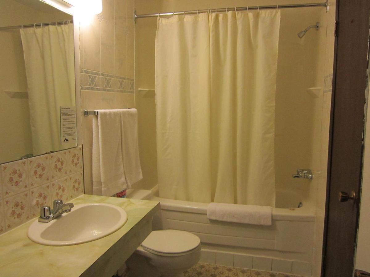 Viking Lamplighter Motel Phòng bức ảnh